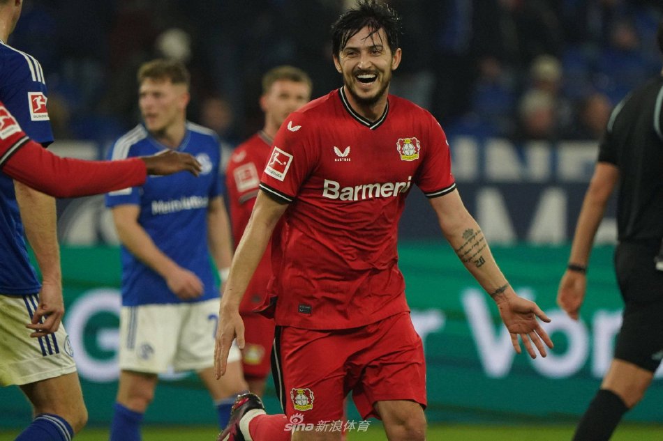 酋的这场意 酋的这场意